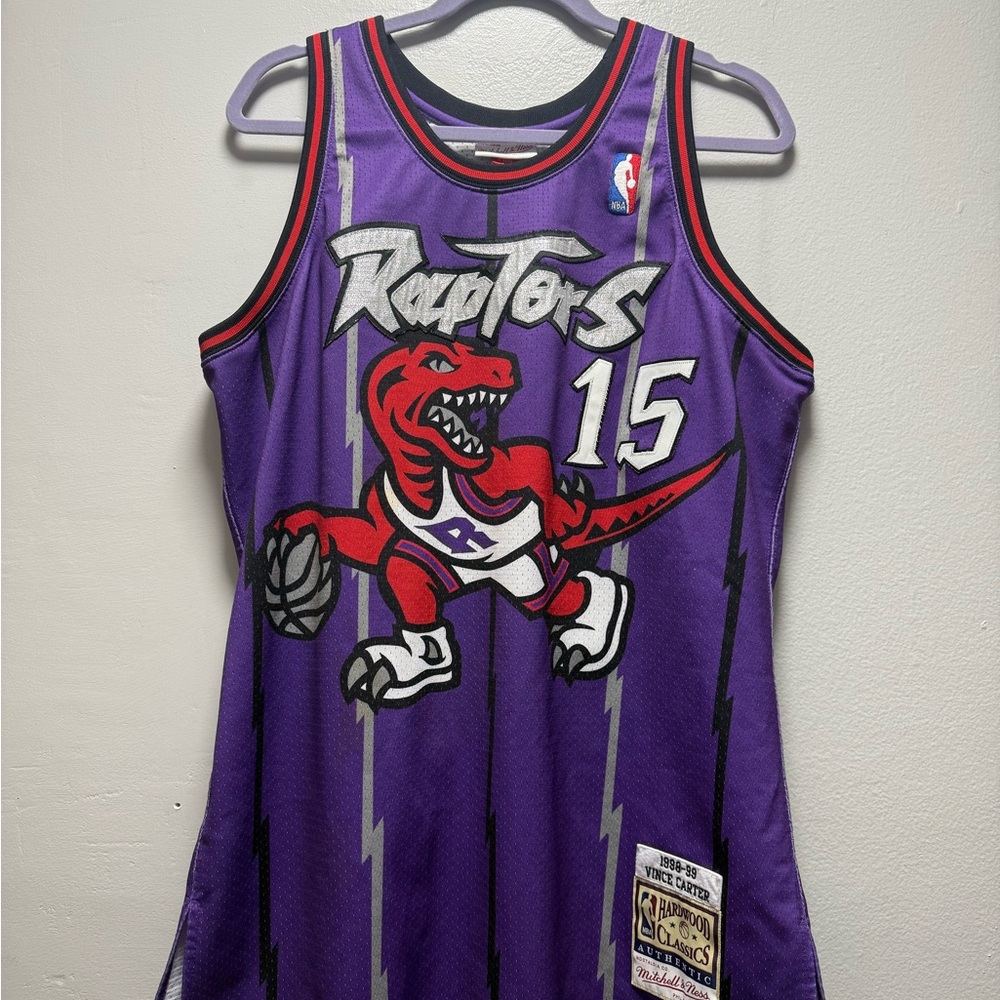 Vince Carter Toronto Raptors 1998-99 Purple Swingman Player Jersey & Pants Set - Picture 1 of 16
